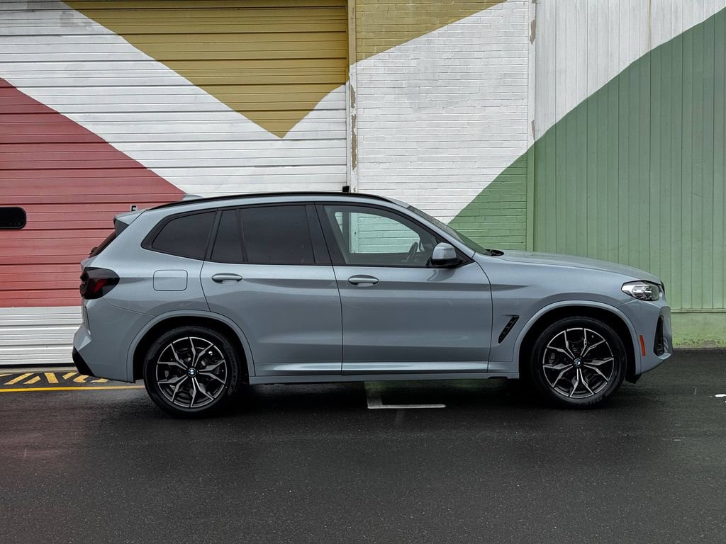 Used 2022 BMW X3 xDrive30i w/ M Sport Package 2 AWD/4WD image 5