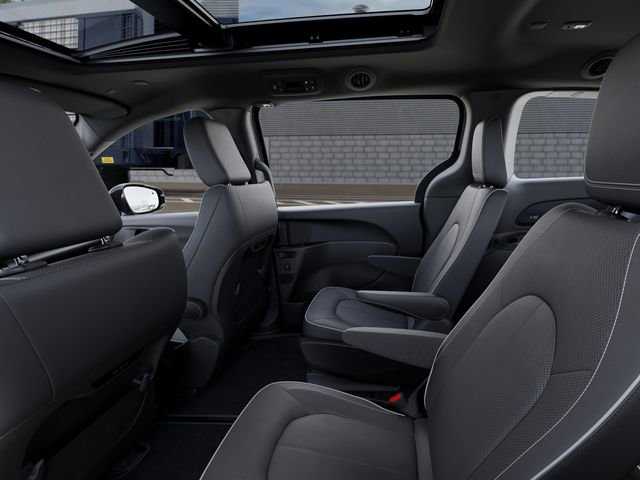 New 2027 Chrysler Pacifica Select FWD image 23
