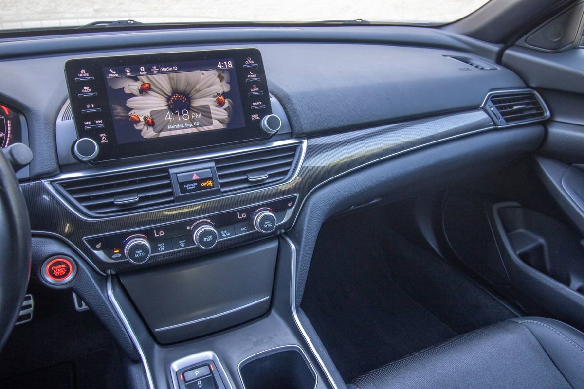 Used 2020 Honda Accord Sport image 25
