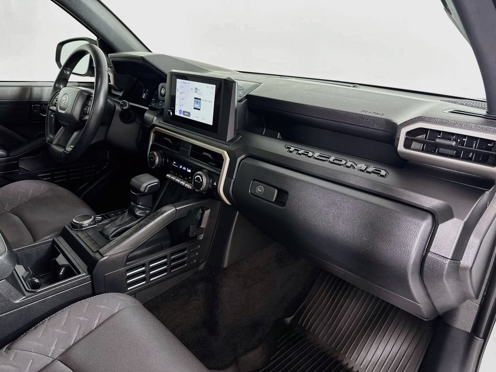 Certified 2025 Toyota Tacoma SR w/ Towing Package AWD/4WD image 25