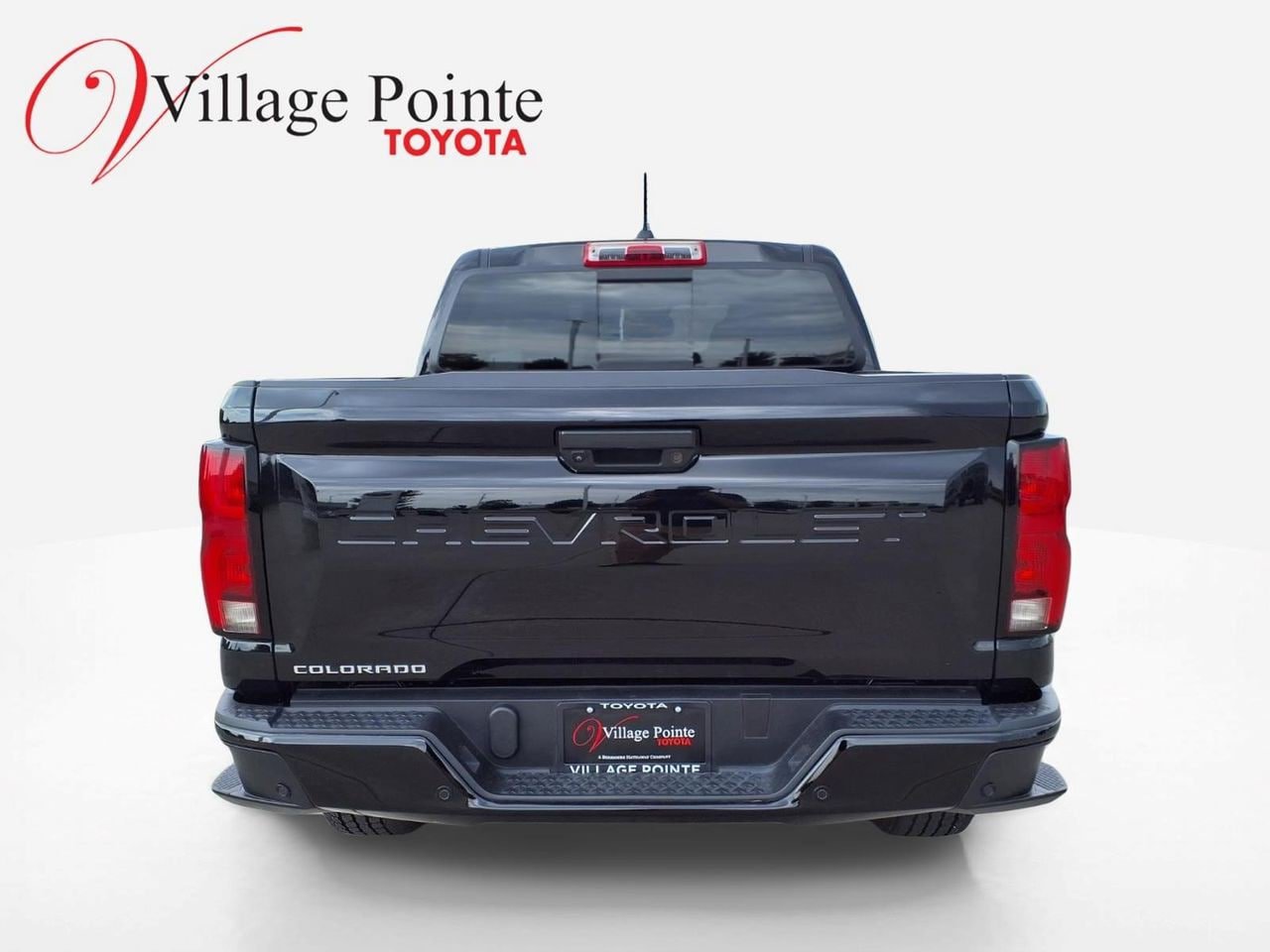 Used 2024 Chevrolet Colorado Z71 w/ Z71 Convenience Package 2 AWD/4WD image 4