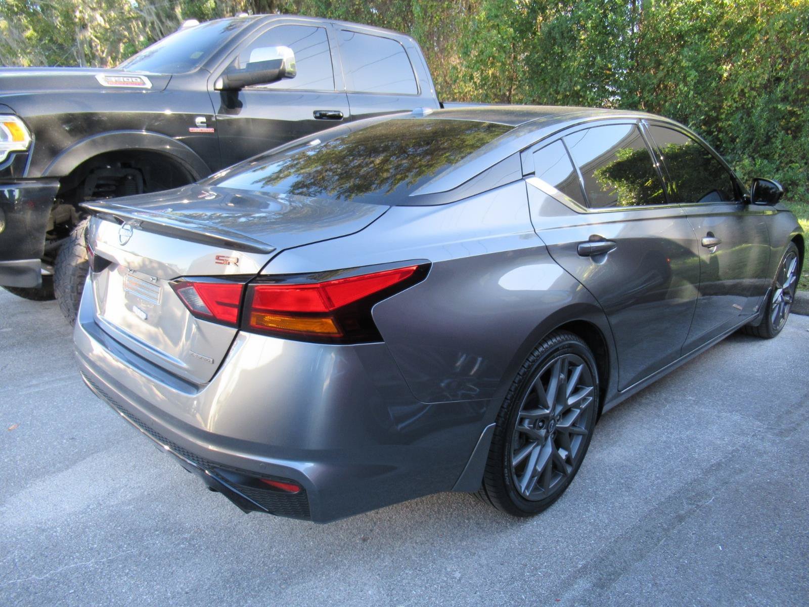 Used 2024 Nissan Altima 2.0 SR FWD image 6