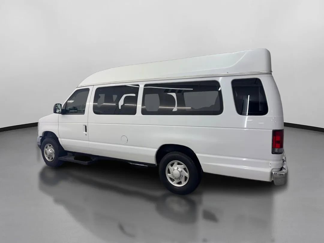 Used 2013 Ford E-250 and Econoline 250 Extended w/ PWR Group RWD image 5