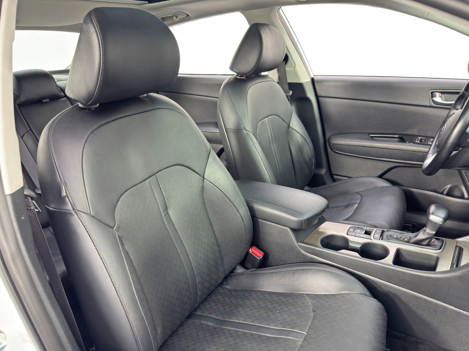 Used 2020 Kia Optima EX w/ Technology Package image 36