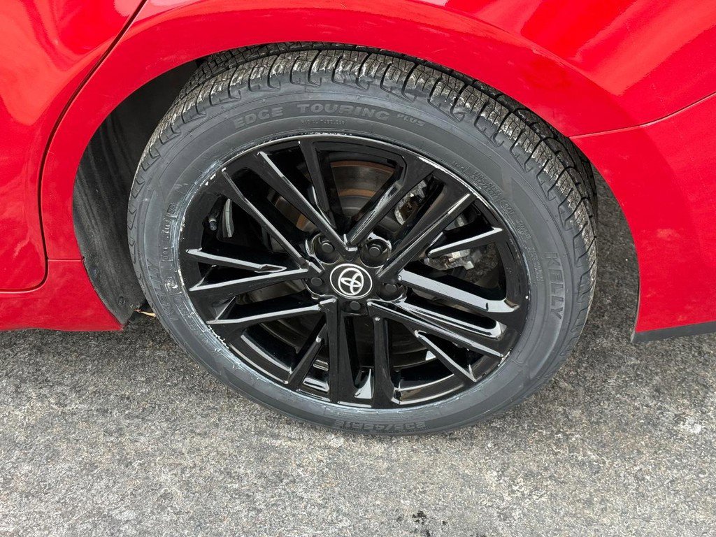 Certified 2025 Toyota Camry SE image 8