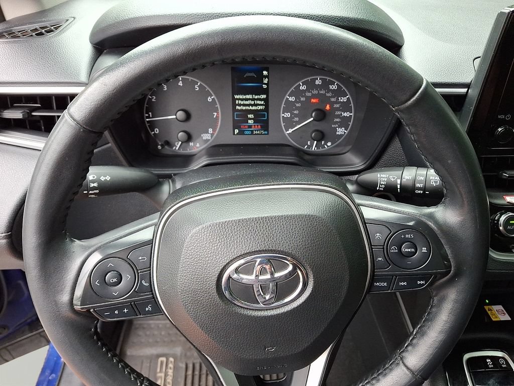 Used 2023 Toyota Corolla Cross LE AWD/4WD image 21