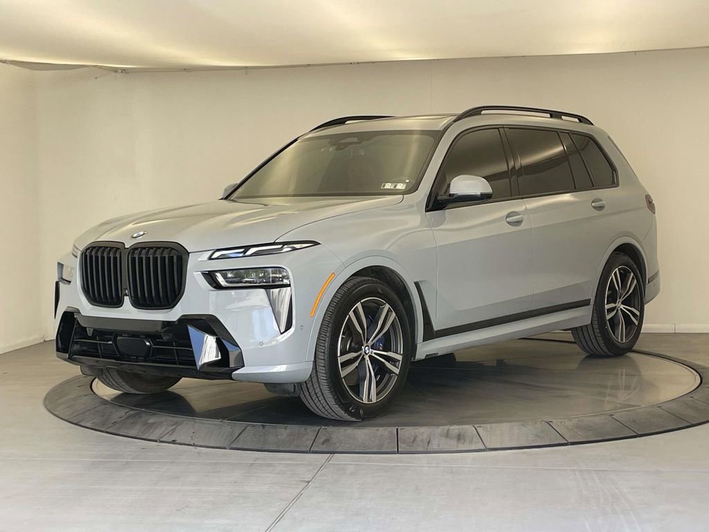 Used 2023 BMW X7 xDrive40i w/ Executive Package image 1