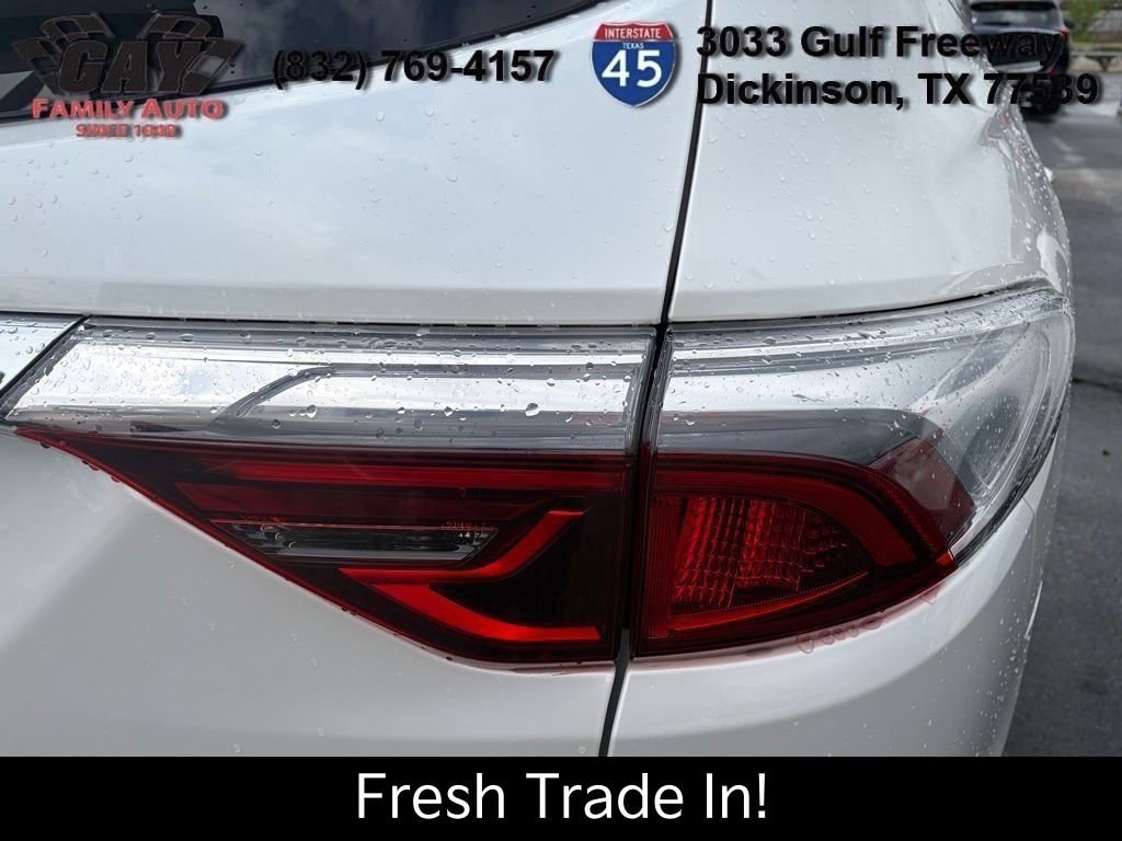 Certified 2023 Buick Enclave Essence w/ Sport Touring Edition image 10