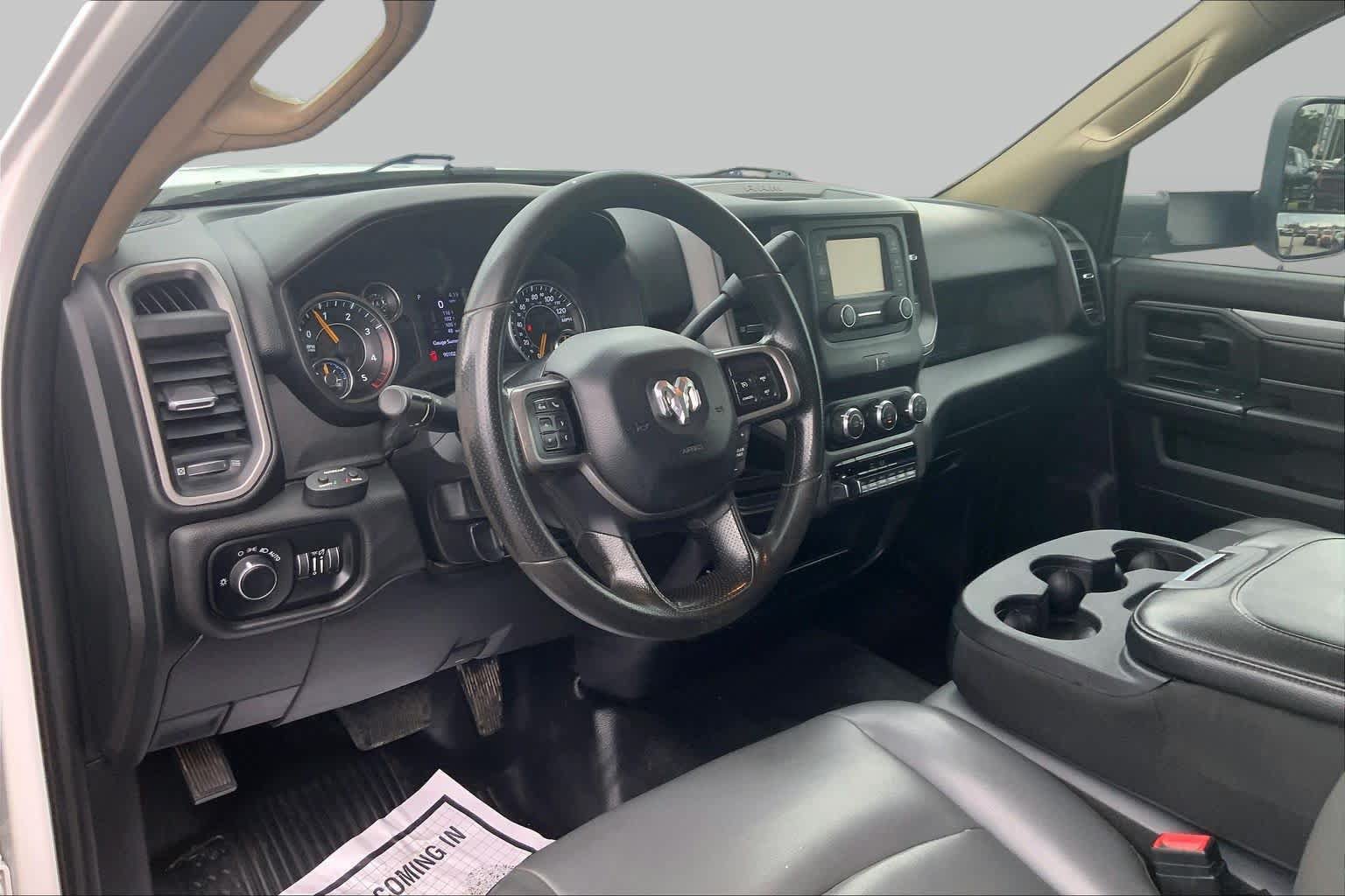 Used 2020 RAM 4500 Tradesman RWD image 18