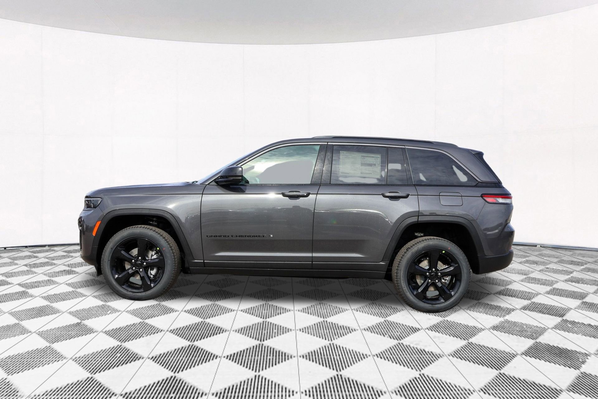 New 2026 Jeep Grand Cherokee Limited image 8