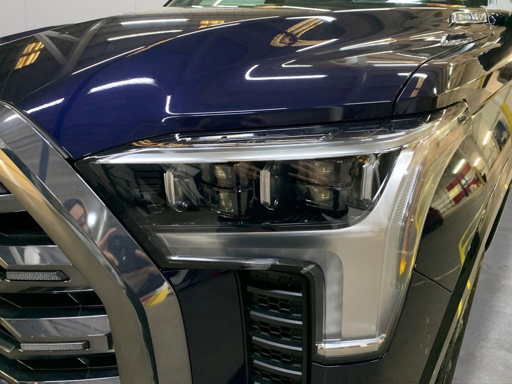 New 2025 Toyota Tundra Platinum image 32