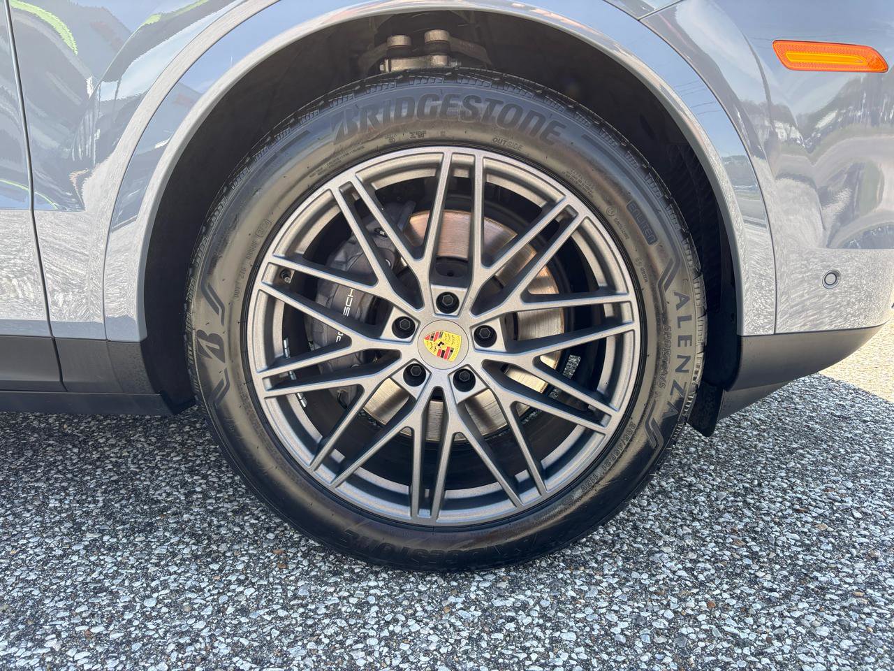 Used 2024 Porsche Cayenne Coupe image 44