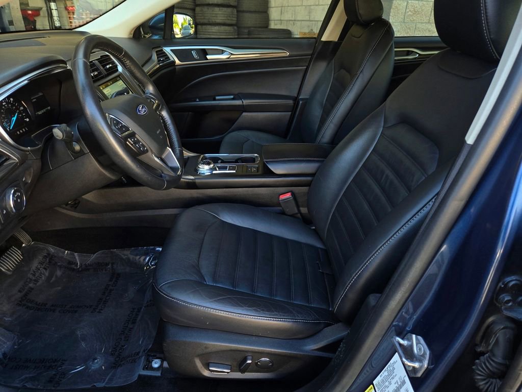 Used 2018 Ford Fusion Energi SE image 18