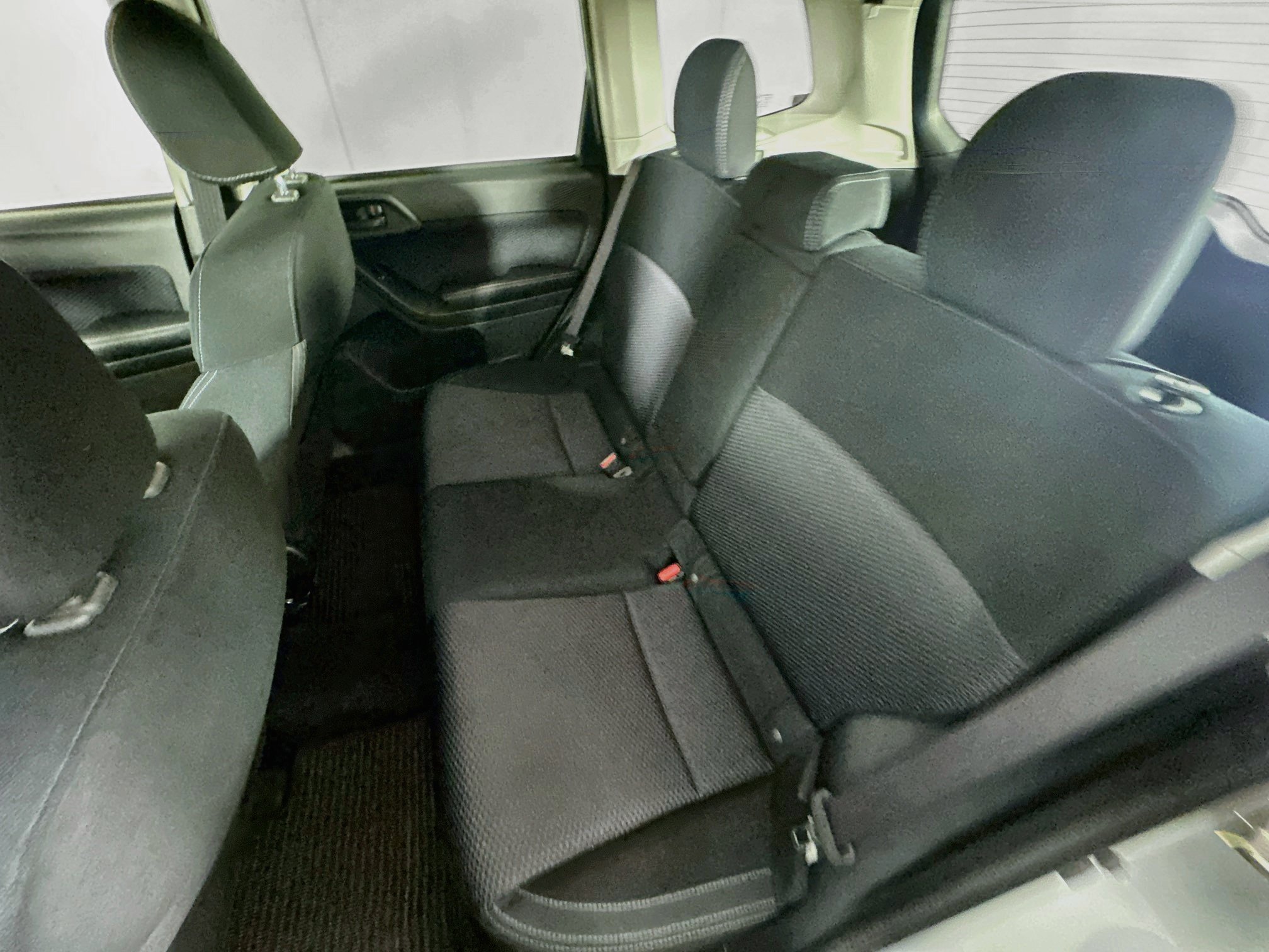 Used 2017 Subaru Forester 2.5i Premium AWD/4WD image 28