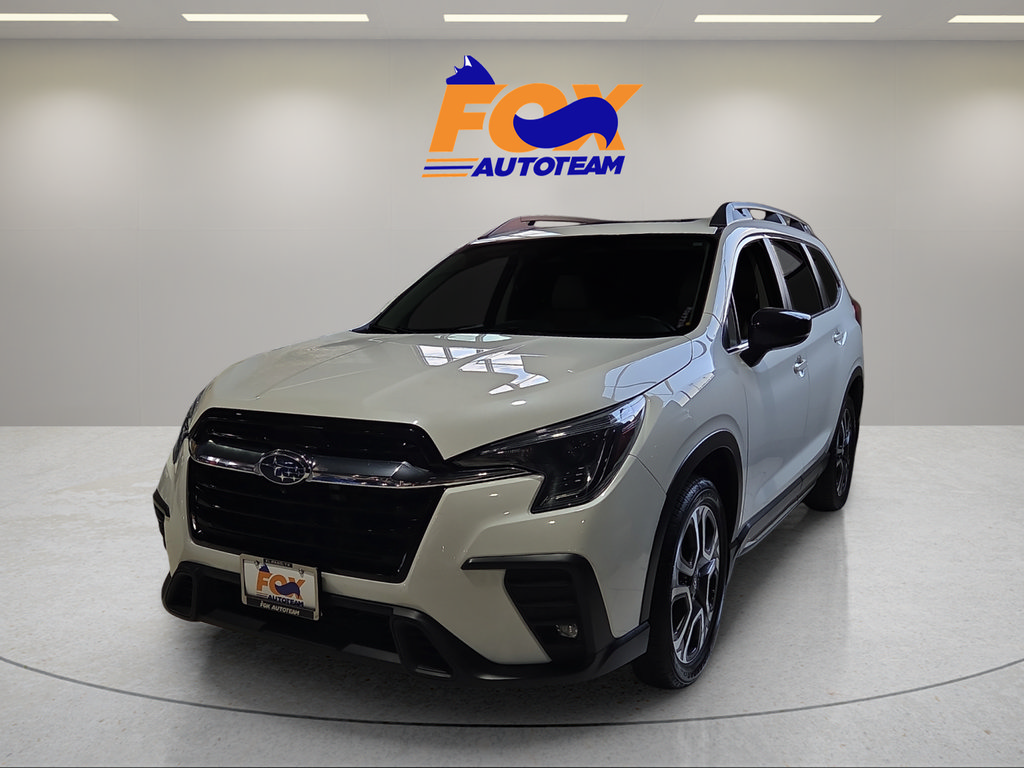Used 2024 Subaru Ascent Limited w/ Technology Package AWD/4WD image 1