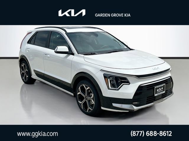 New 2025 Kia Niro SX Touring