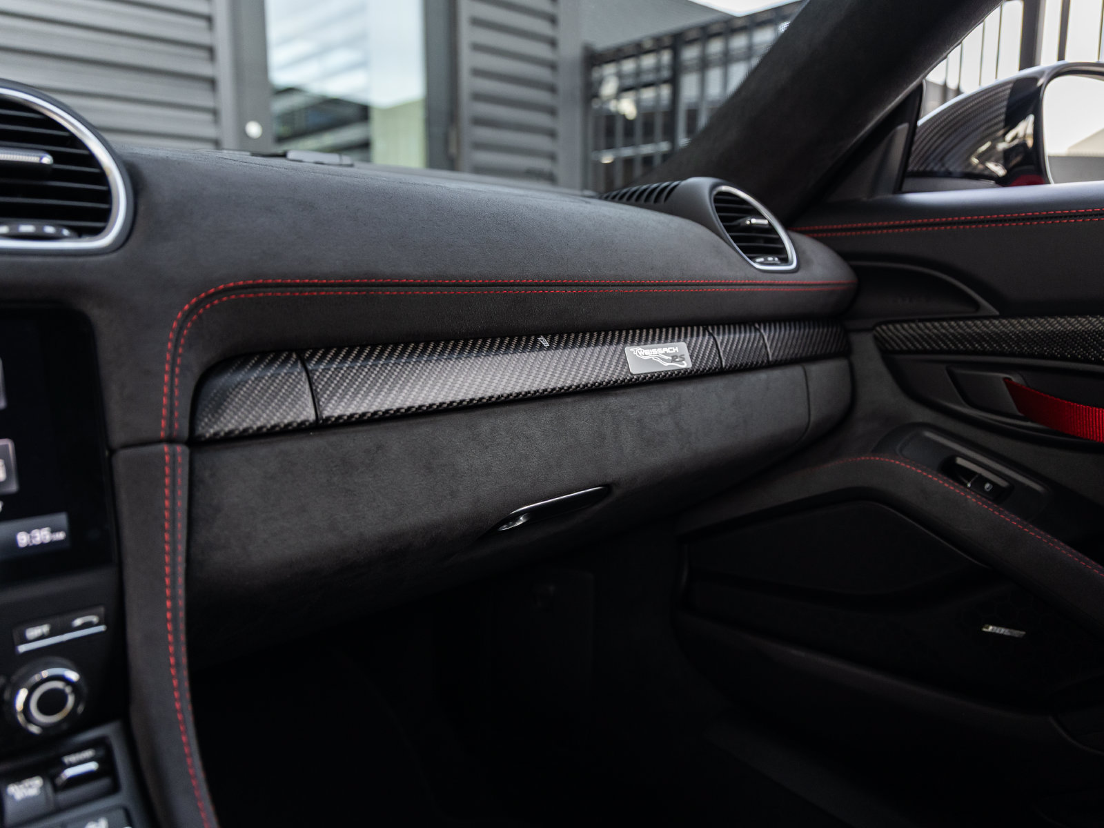 Certified 2025 Porsche 718 Boxster Spyder RS RWD image 44