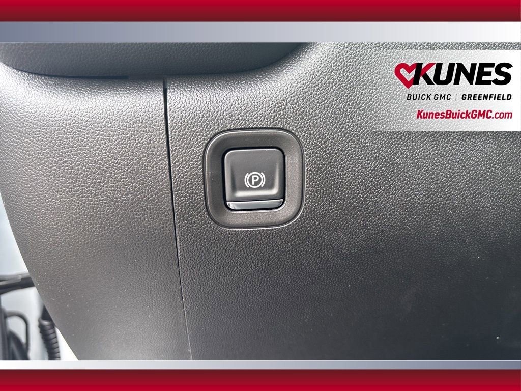 New 2025 GMC Sierra 3500 Pro image 22