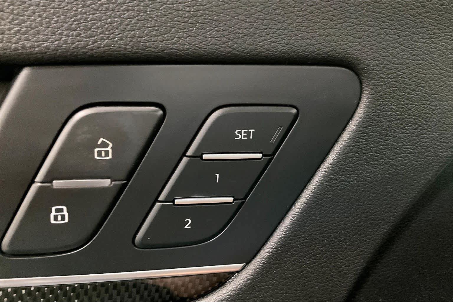 Used 2018 Audi SQ5 Prestige w/ Prestige Package AWD/4WD image 35