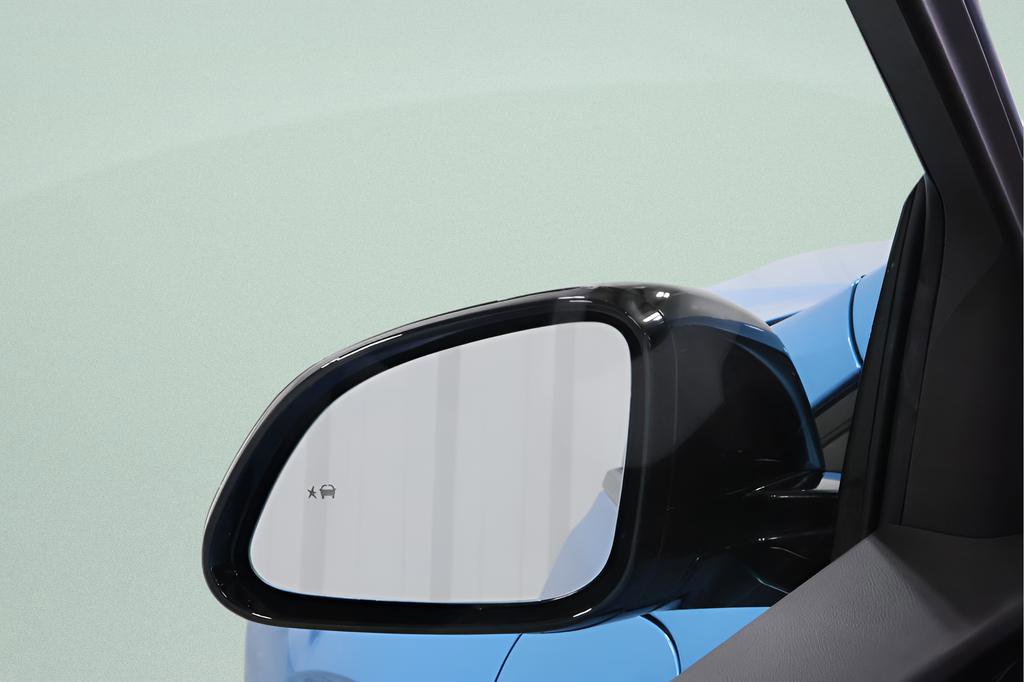 New 2027 Chevrolet Bolt RS w/ Technology Package FWD image 24