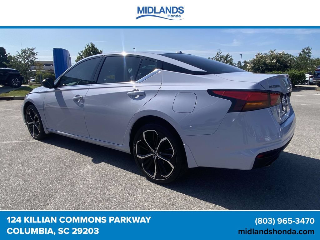 Used 2024 Nissan Altima 2.5 SR AWD/4WD image 4