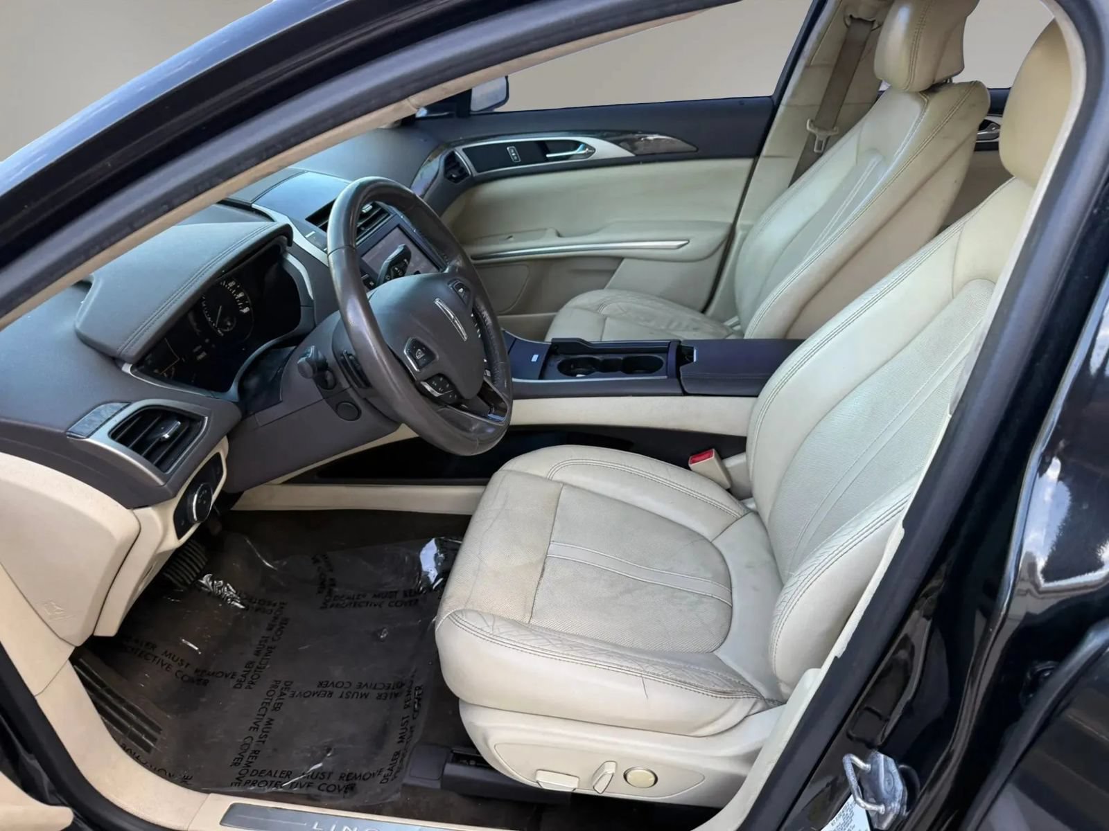 Used 2013 Lincoln MKZ FWD image 11