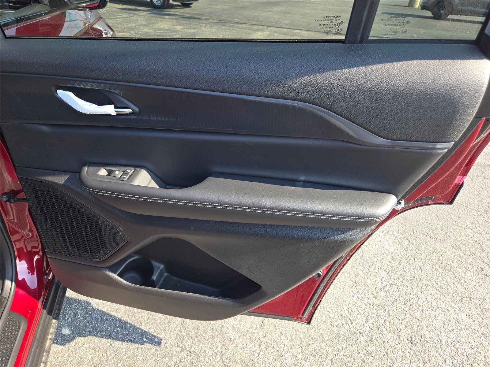 Used 2025 Jeep Grand Cherokee L Altitude image 9