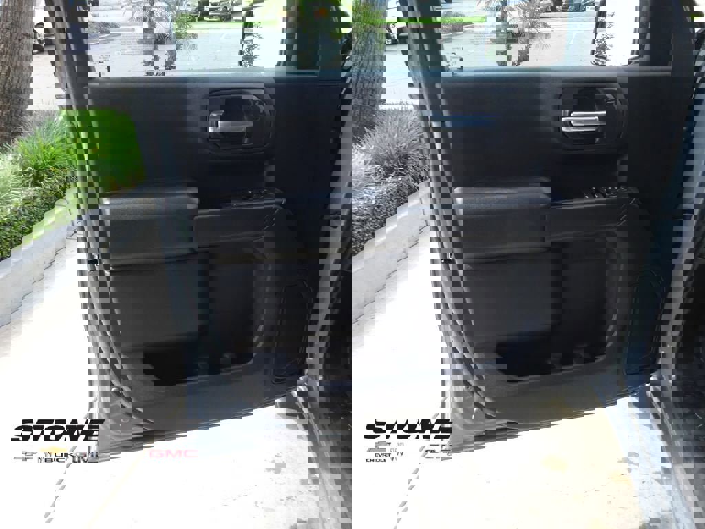 New 2026 Chevrolet Silverado 1500 Custom image 25