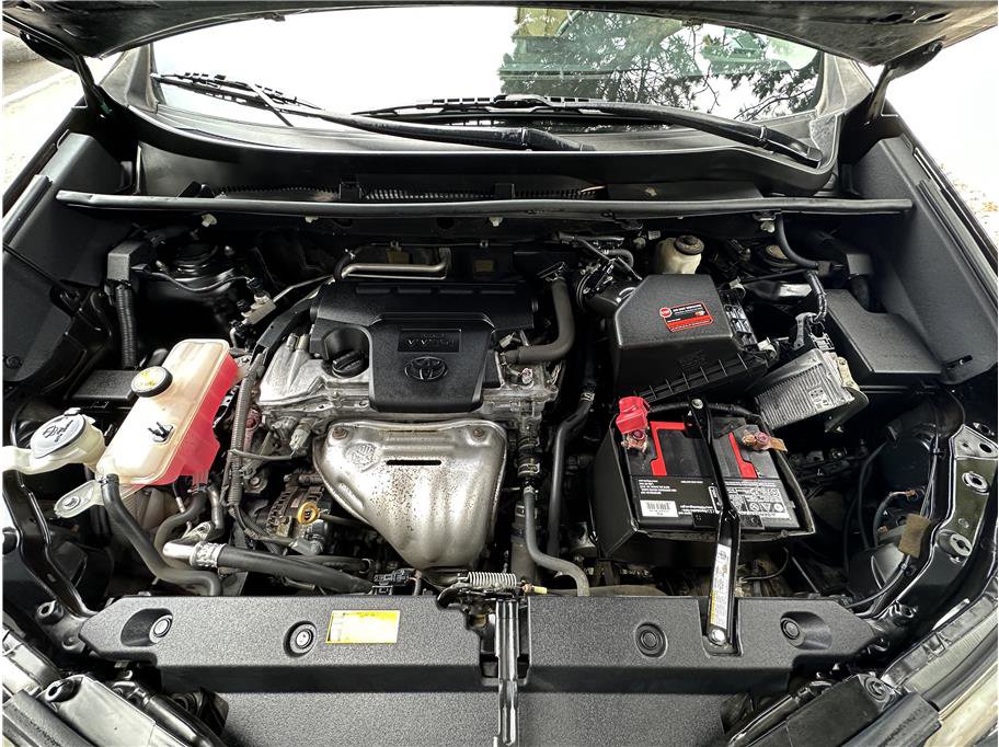 Used 2015 Toyota RAV4 Limited AWD/4WD image 28