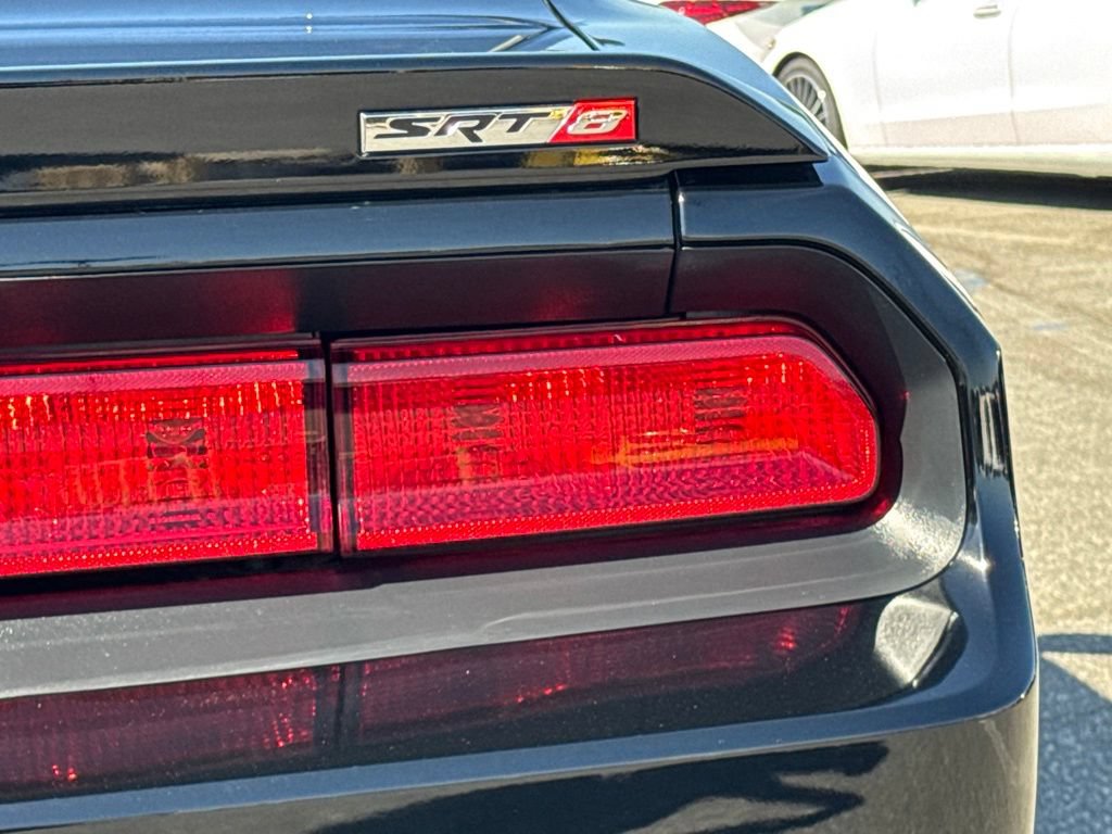 Used 2012 Dodge Challenger SRT8 RWD image 16