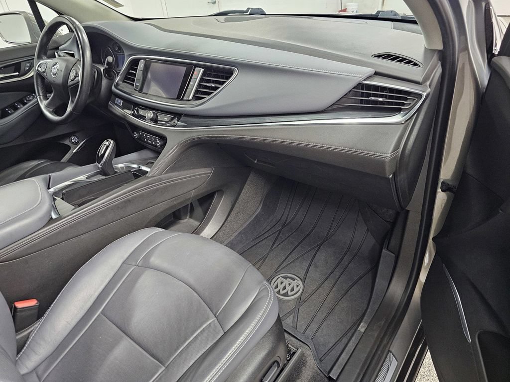 Used 2019 Buick Enclave Essence w/ Trailering Package, 5000 lbs. FWD image 13