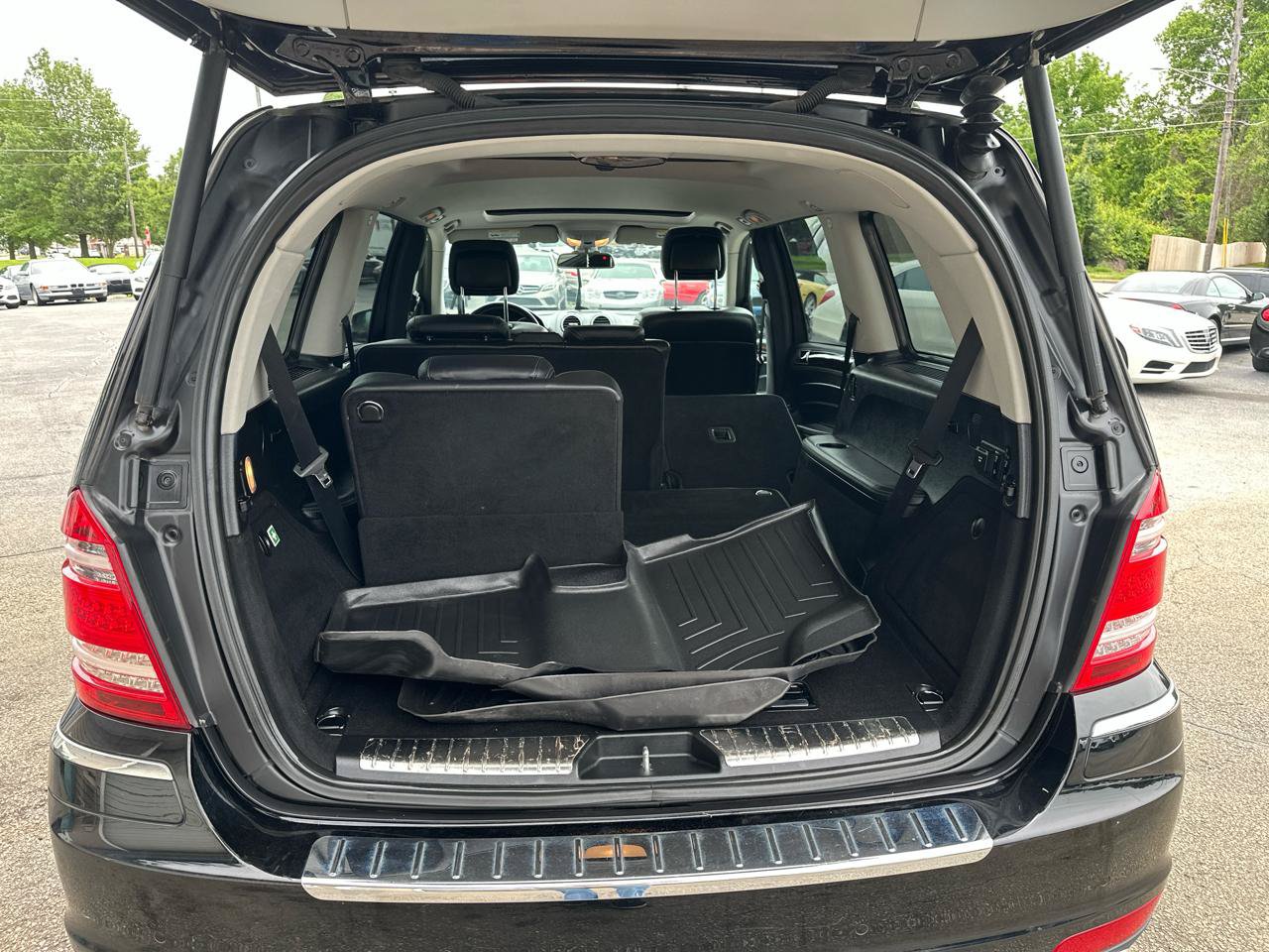 Used 2011 Mercedes-Benz GL 450 4MATIC w/ Premium 2 Pkg image 31