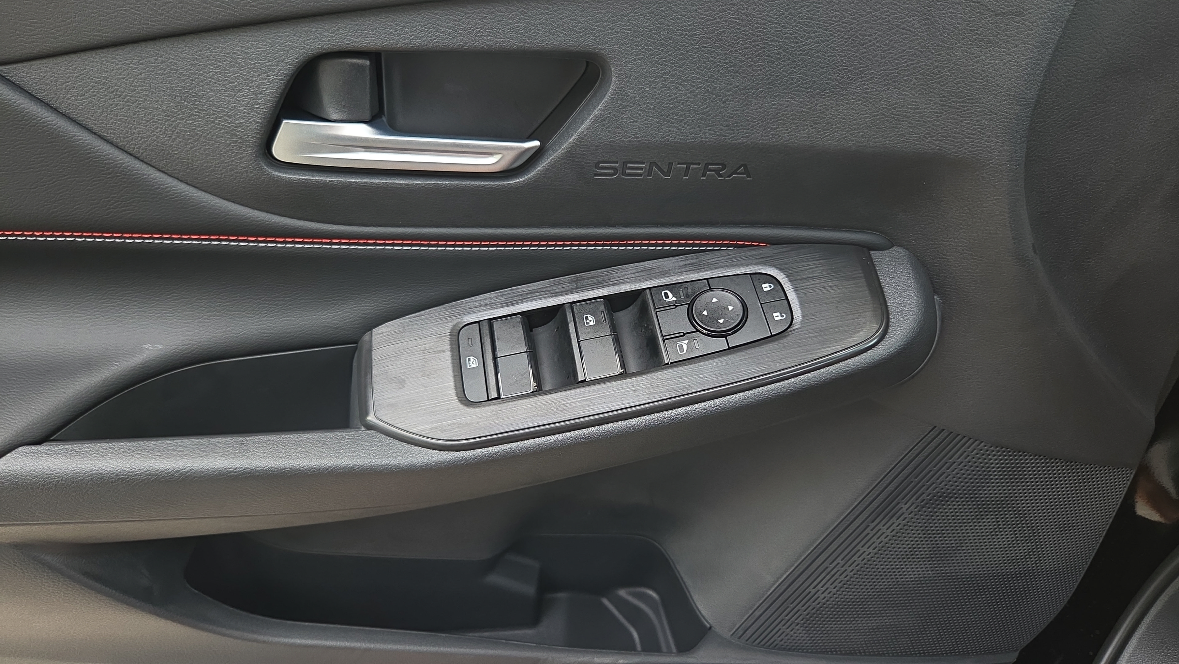 New 2027 Nissan Sentra SR w/ SR All Weather Package FWD image 26