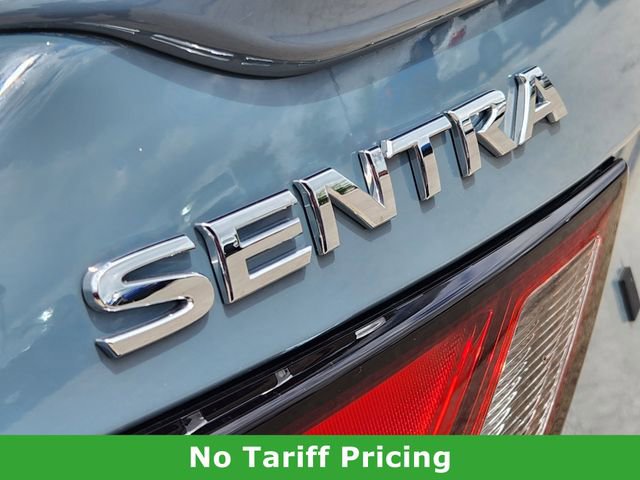 Used 2025 Nissan Sentra SR w/ SR Premium Package FWD image 11