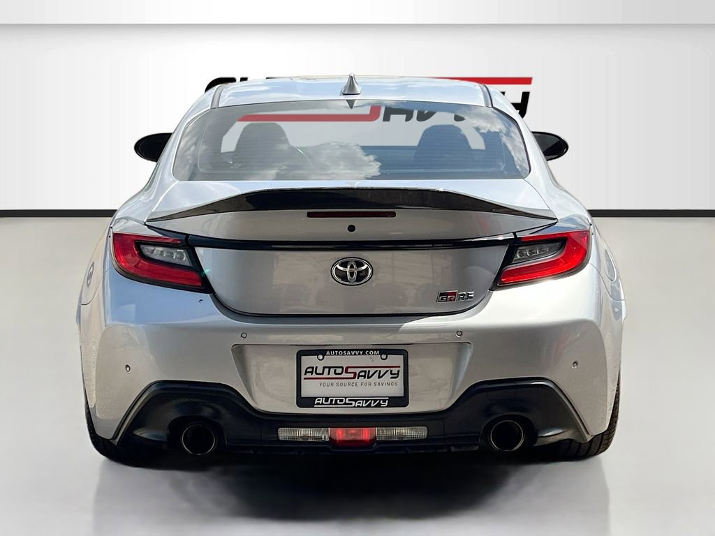 Used 2023 Toyota GR86 image 6