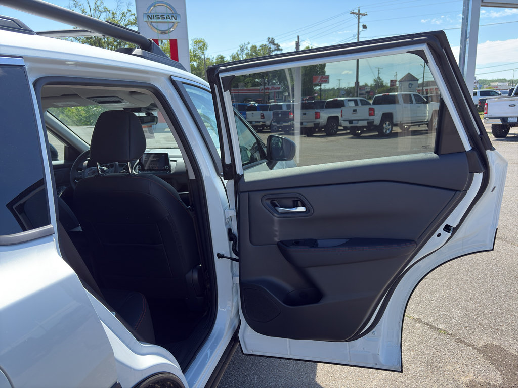New 2026 Nissan Rogue SV AWD/4WD image 22