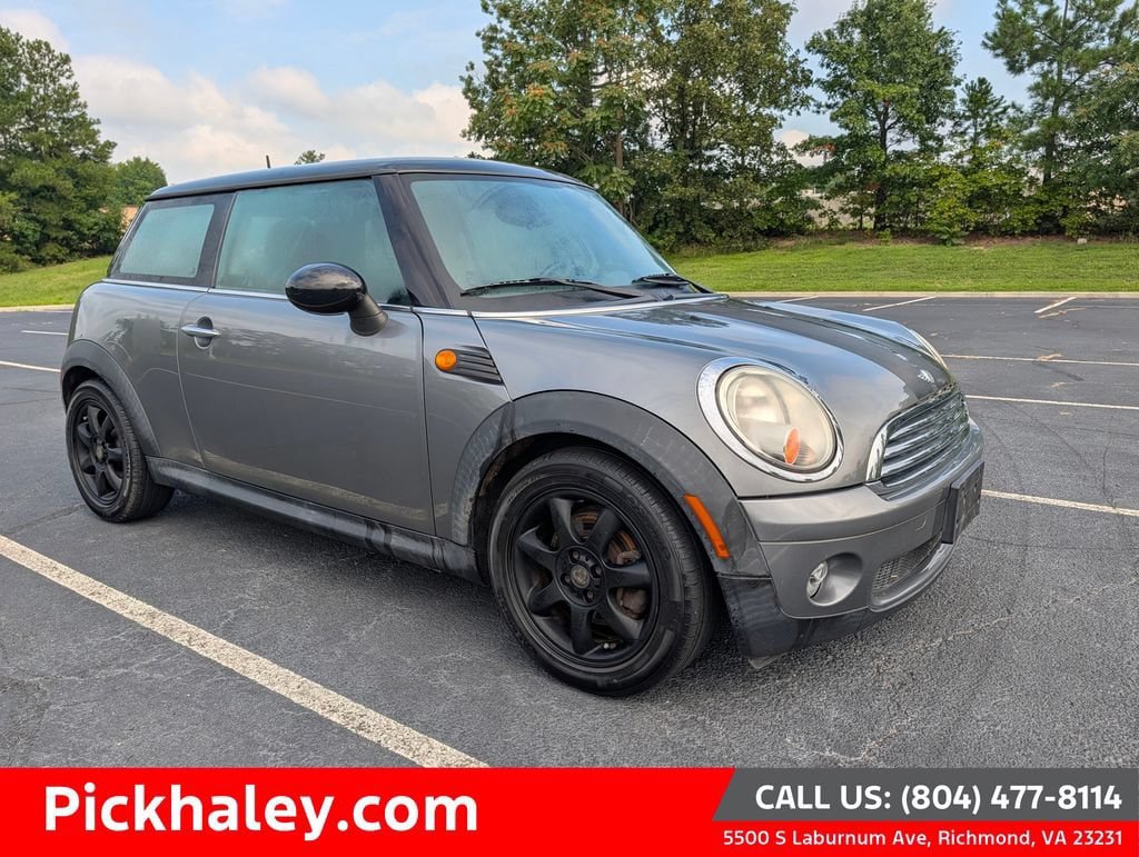 Used 2010 MINI Cooper Hardtop FWD video 1