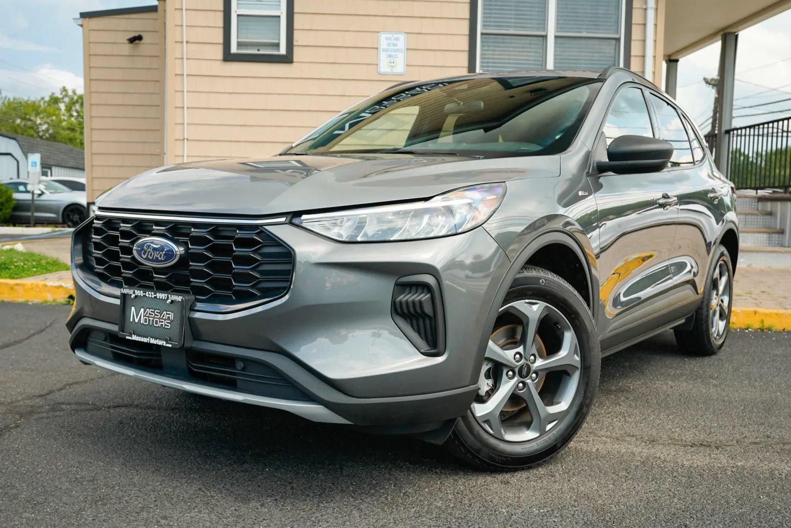 Used 2025 Ford Escape ST-Line AWD/4WD image 9
