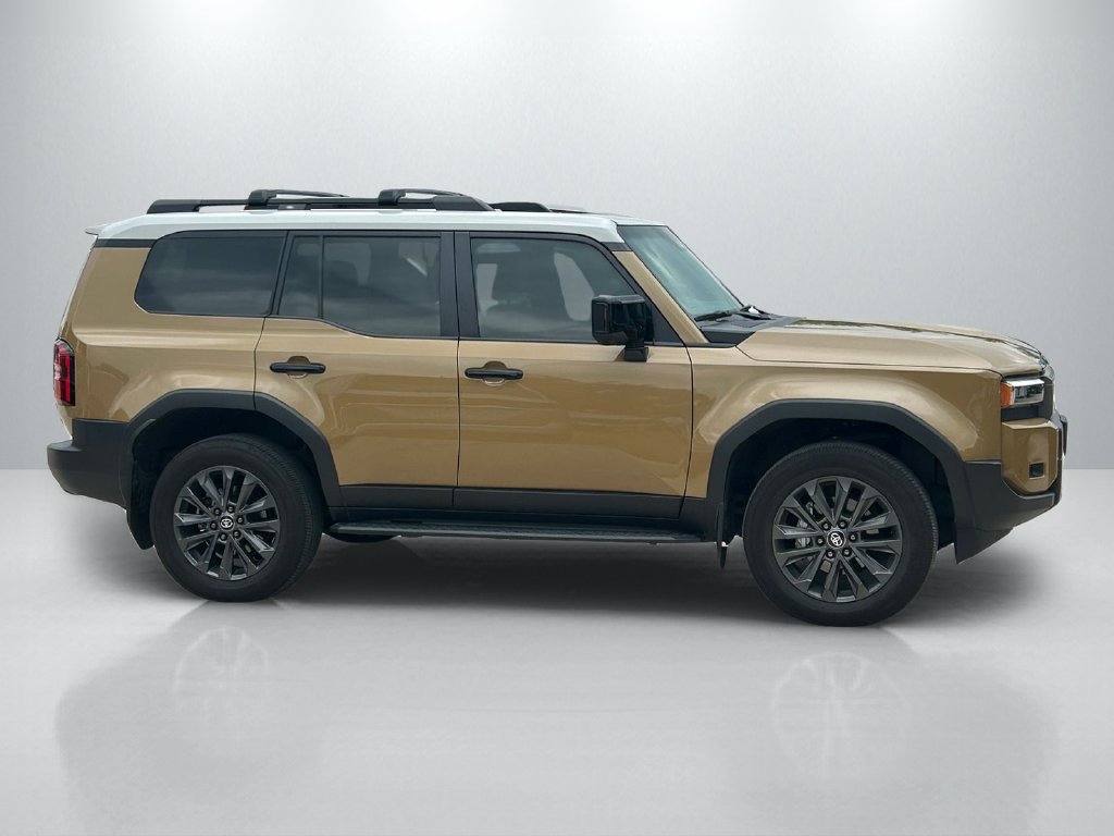 Used 2024 Toyota Land Cruiser w/ Premium Package AWD/4WD image 4