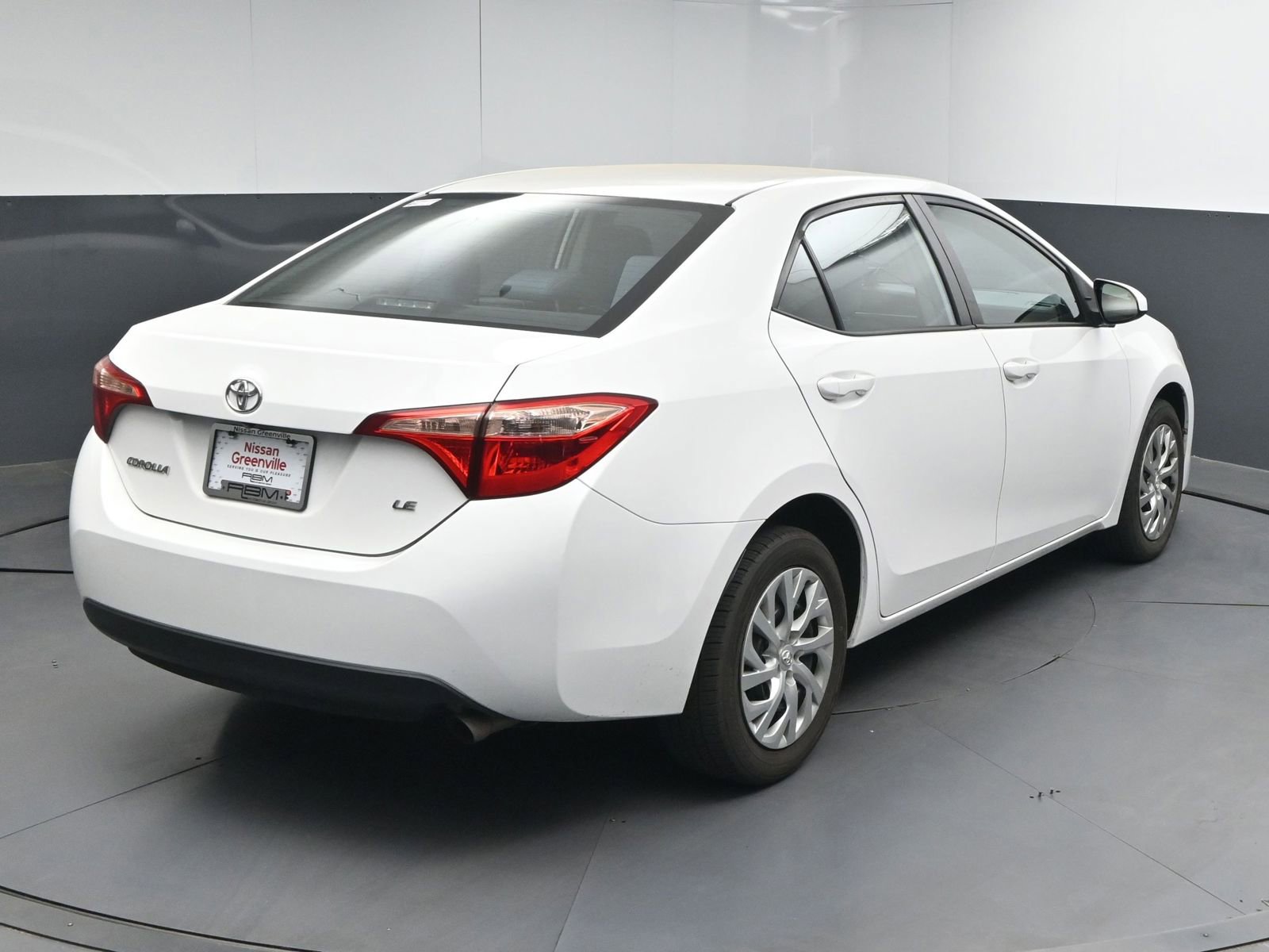 Used 2019 Toyota Corolla LE image 7