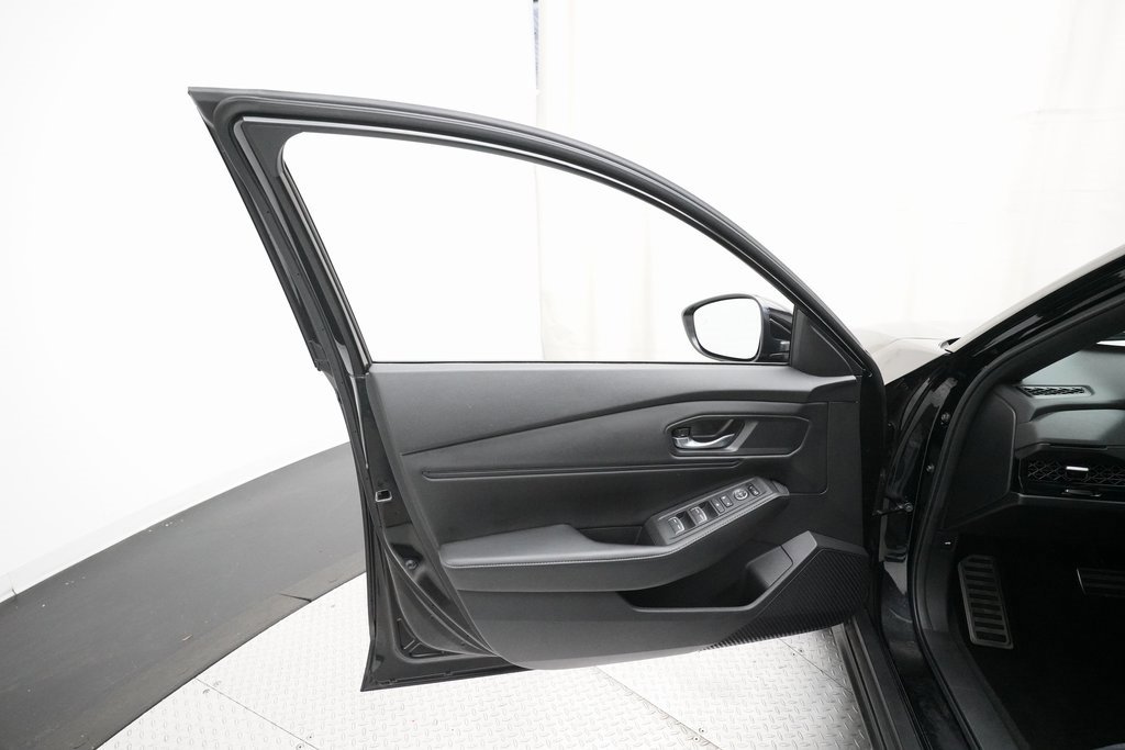 Certified 2024 Honda Accord Sport image 27