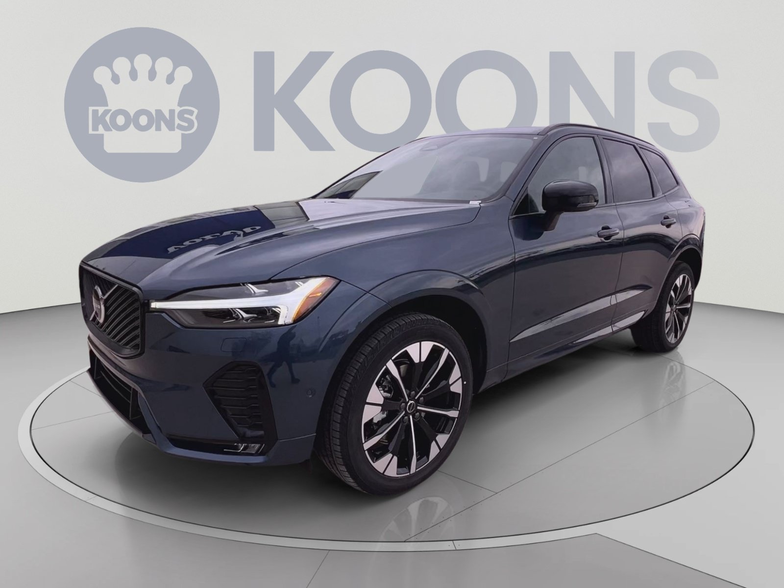 New 2026 Volvo XC60 B5 Plus w/ Climate Package AWD/4WD image 5