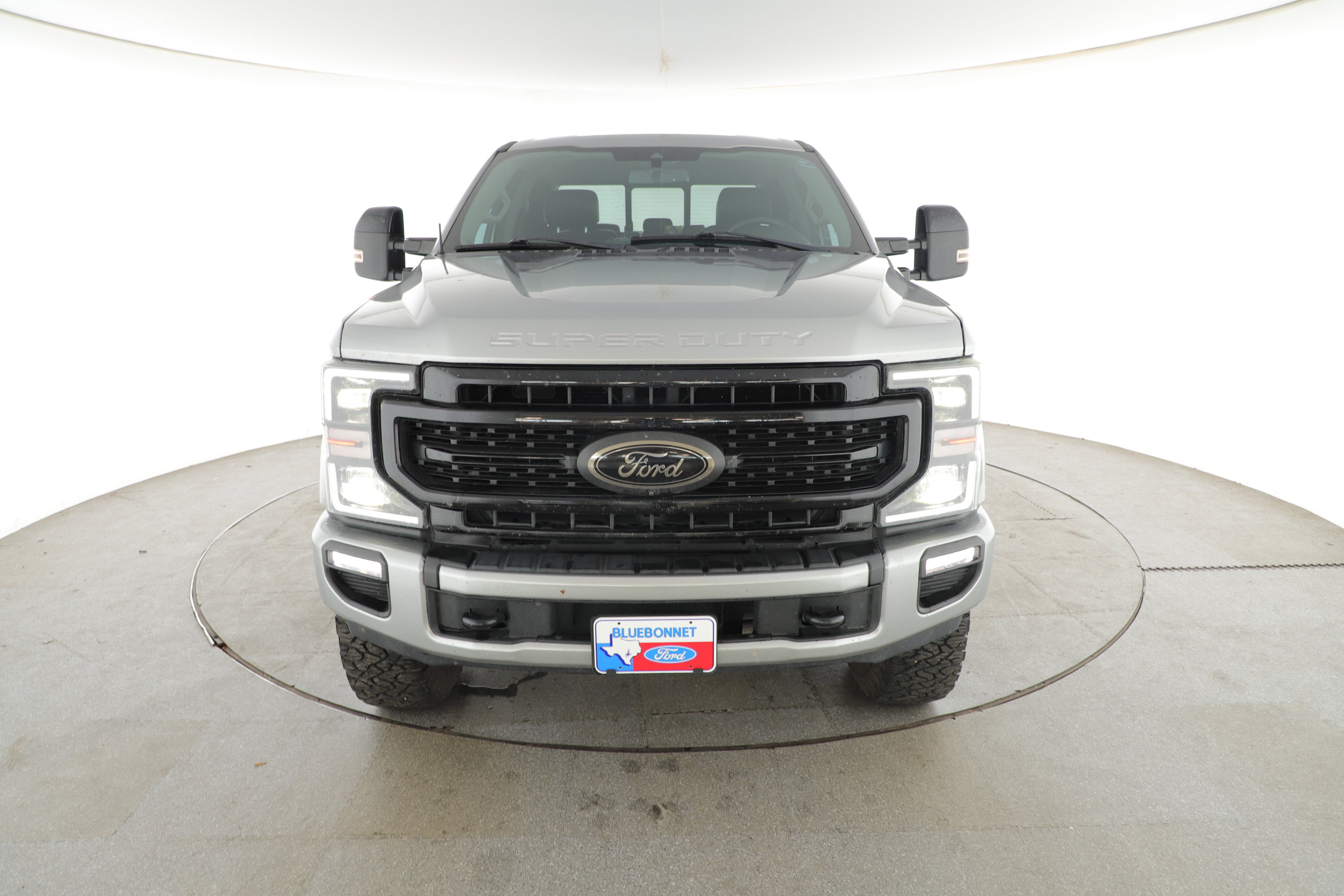 Used 2020 Ford F250 Lariat AWD/4WD image 2