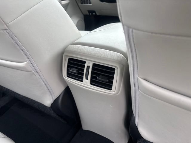 Used 2022 Nissan Rogue Sport SL FWD image 24