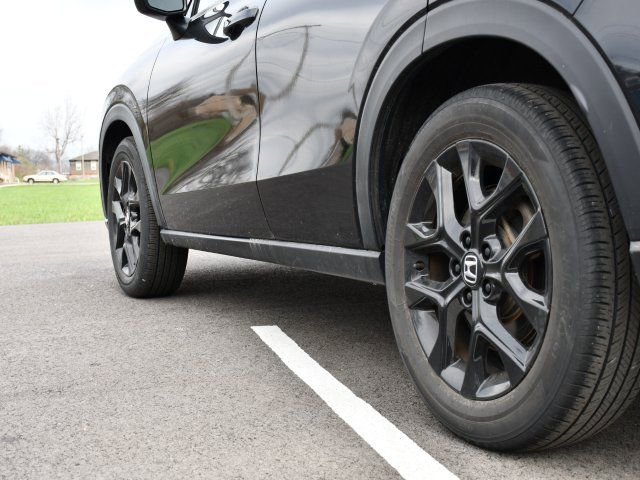 Used 2023 Honda HR-V Sport image 9