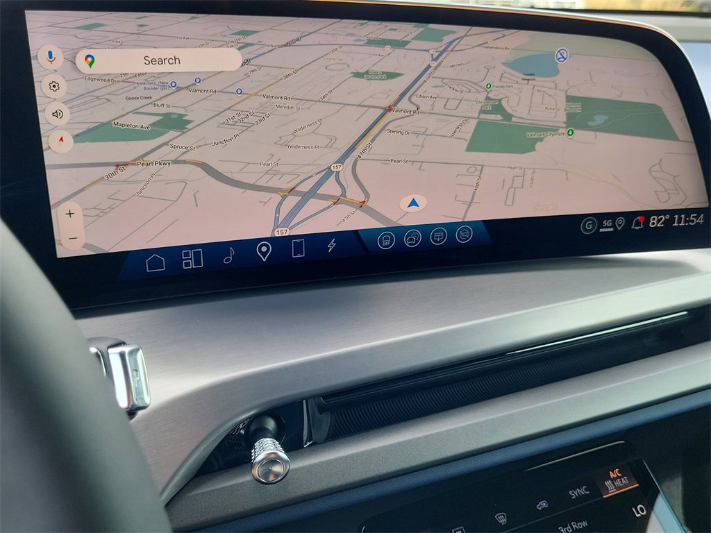 New 2026 Cadillac Vistiq Premium Luxury image 18