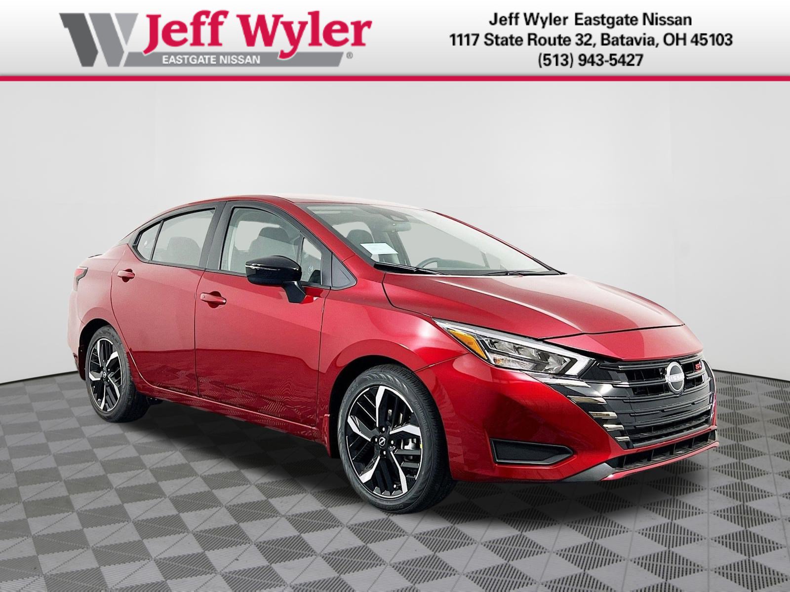 New 2025 Nissan Versa SR w/ Trunk Package FWD image 1