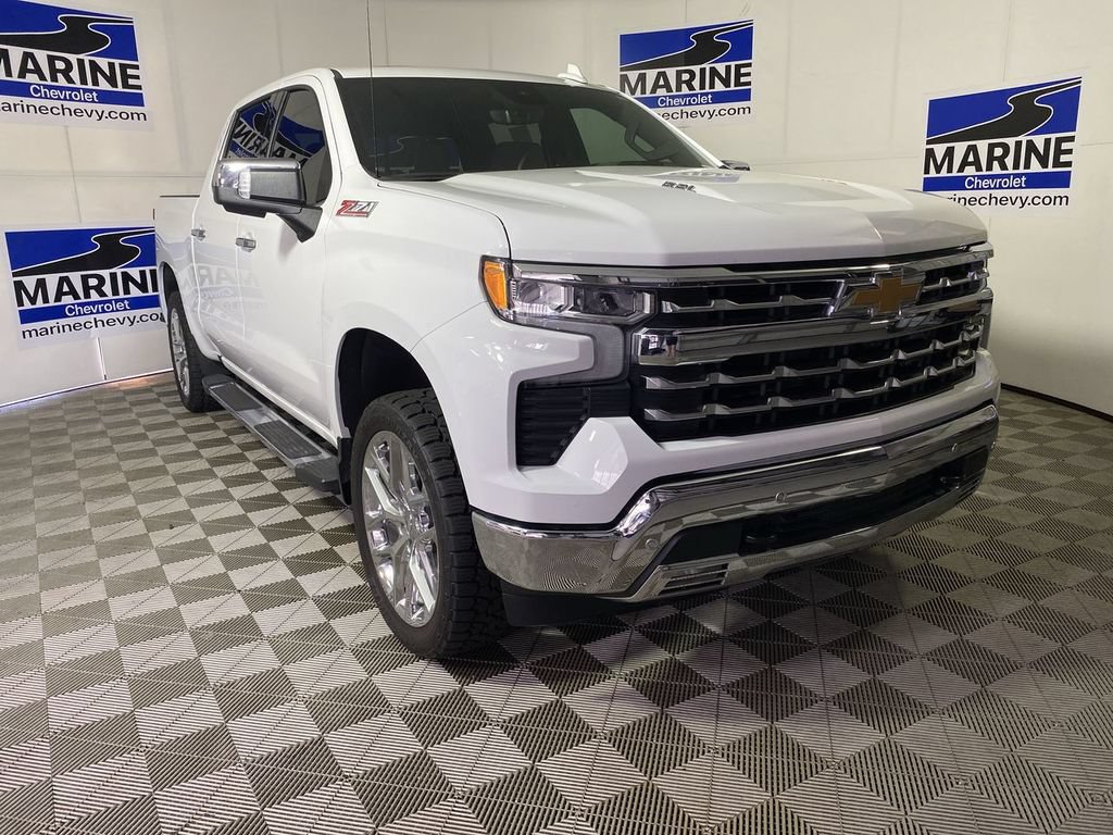 Used 2025 Chevrolet Silverado 1500 LTZ AWD/4WD image 1