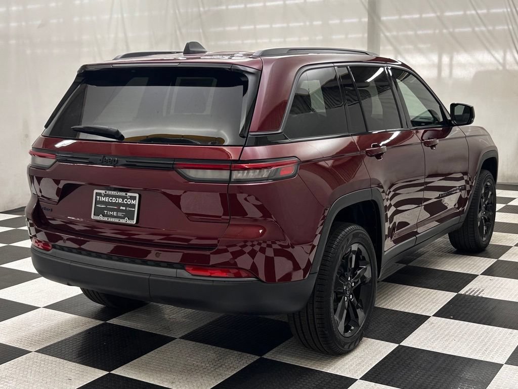 New 2026 Jeep Grand Cherokee Limited w/ Limited Altitude Package AWD/4WD image 7