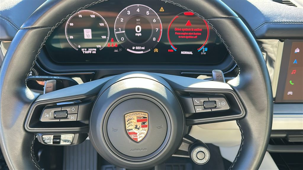 Used 2024 Porsche Cayenne Coupe image 12